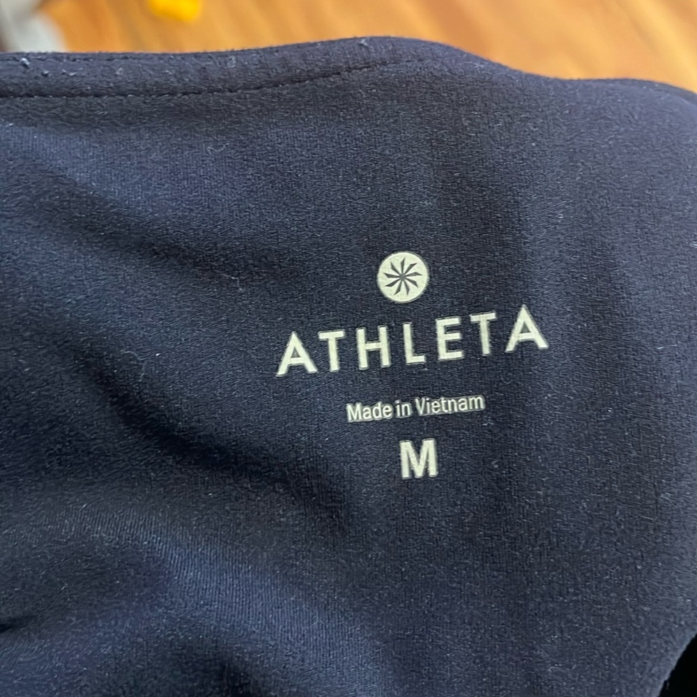 Navy Athleta leggings